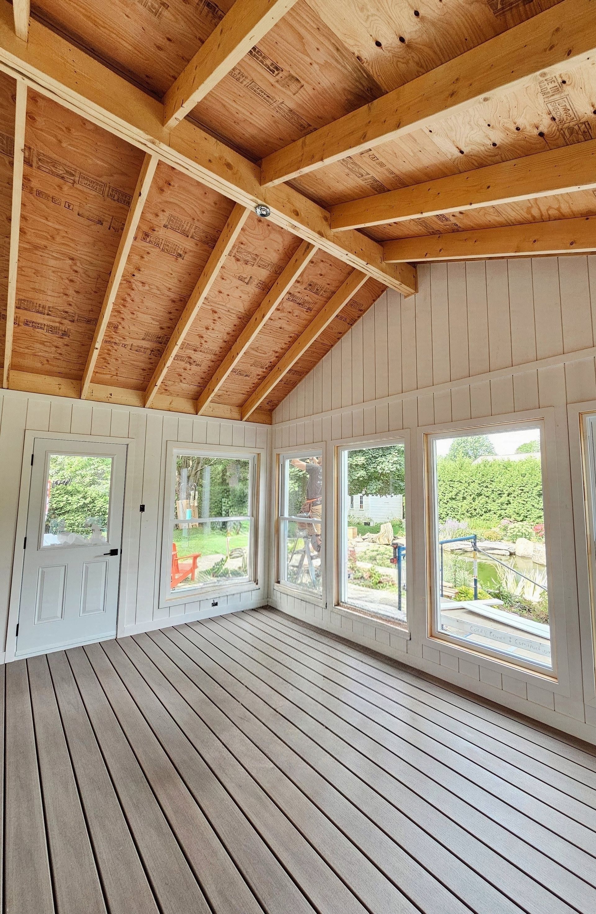 Structure et garde-corps de terrasse — Corey Bowen Construction, Hudson QC